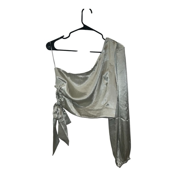 ASTR The Label Mint Mojito Green Asymmetrical Tie Front Blouse Size Medium NWOT - Picture 4 of 13